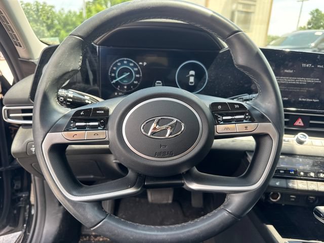Used 2023 Hyundai Elantra Limited w/ Cargo Package FWD image 19