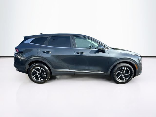 Used 2023 Kia Sportage LX AWD/4WD image 10