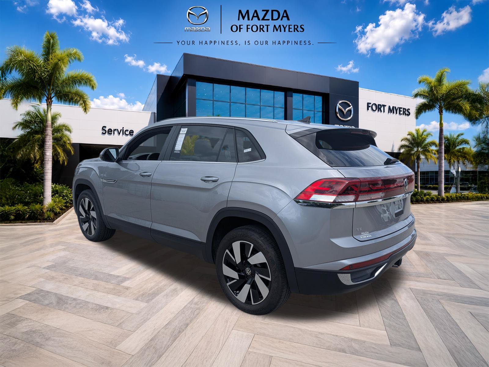 Used 2025 Volkswagen Atlas Cross Sport SE AWD/4WD image 6