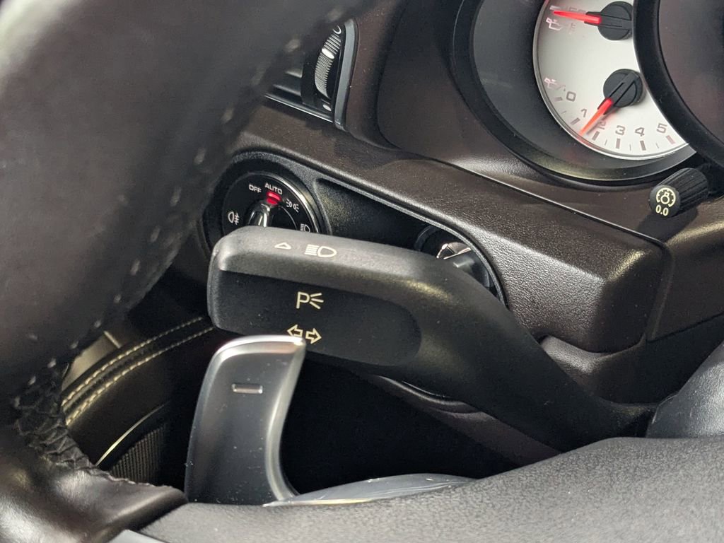 Used 2016 Porsche 911 Turbo S image 21