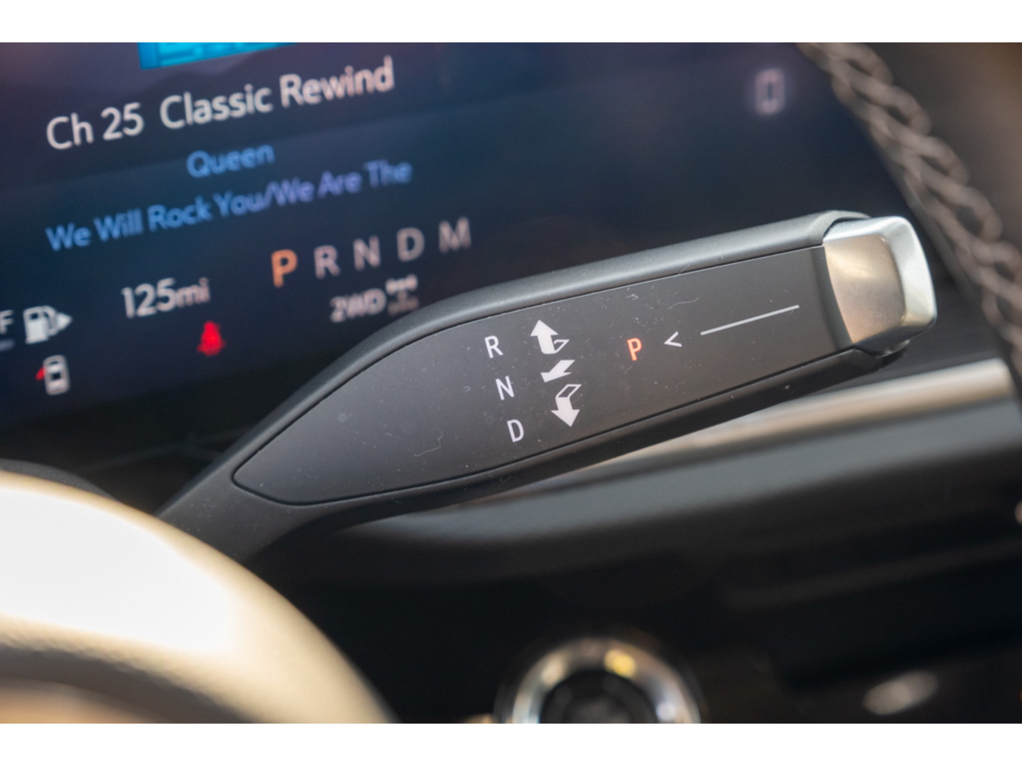 Used 2024 Buick Envision Preferred AWD/4WD image 21
