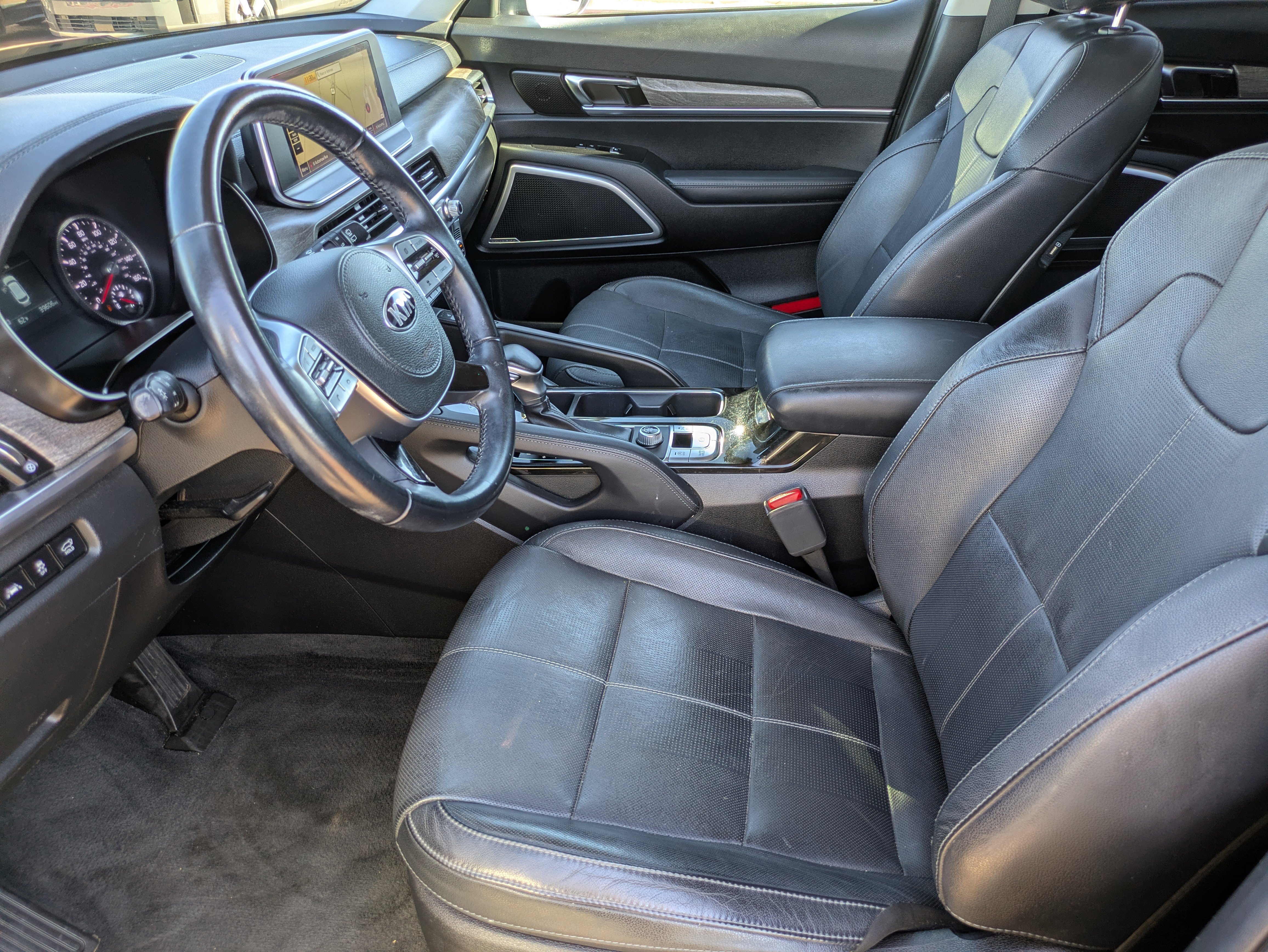 Used 2020 Kia Telluride EX image 19