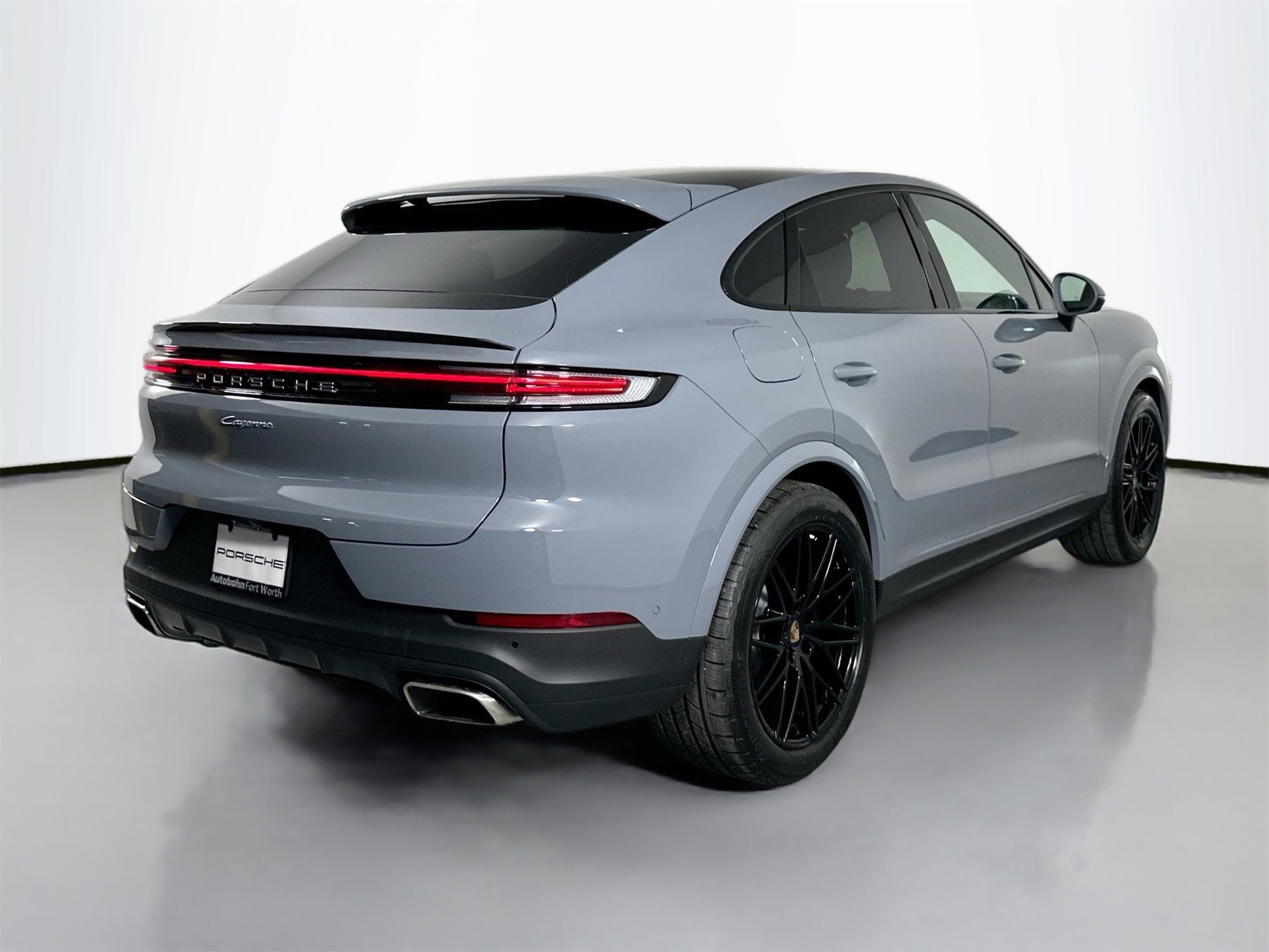 New 2026 Porsche Cayenne Coupe image 7