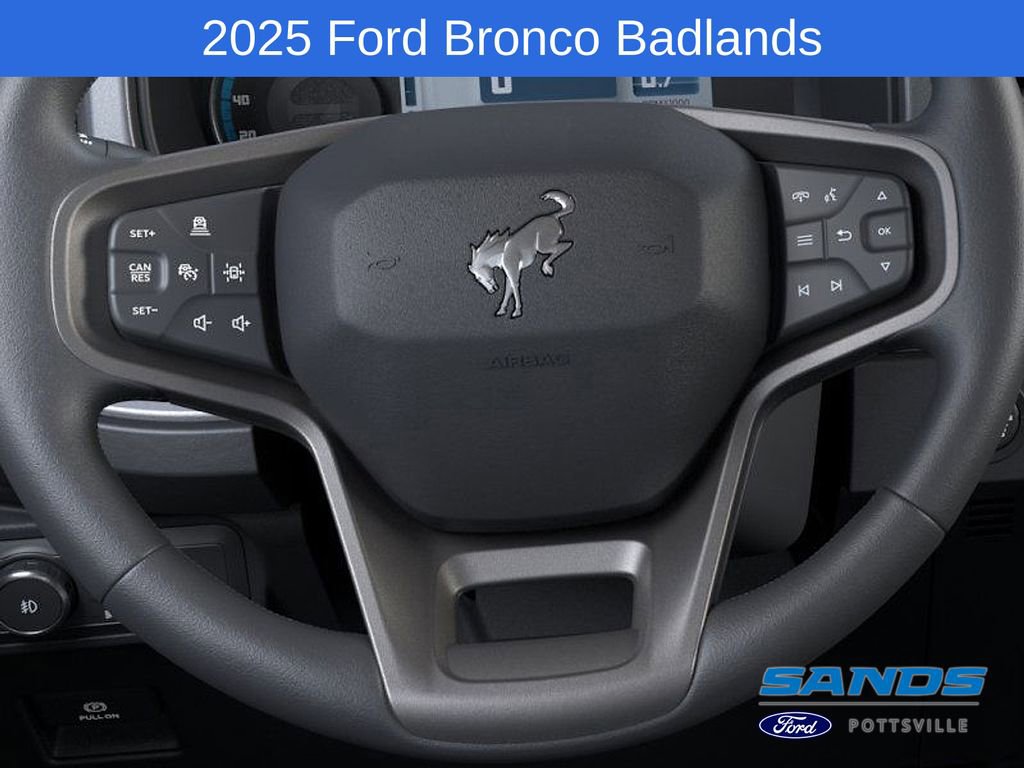 New 2025 Ford Bronco Badlands image 14