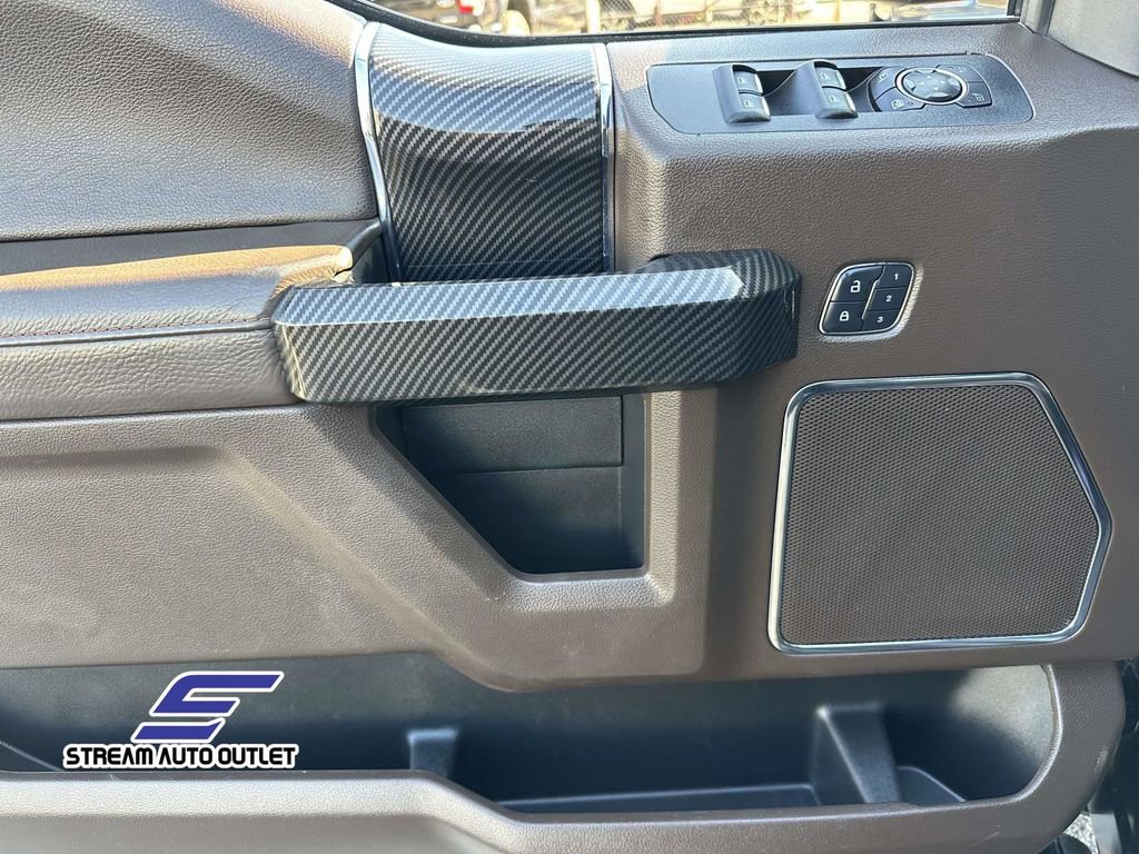 Used 2016 Ford F150 King Ranch w/ Equipment Group 601A Luxury image 20