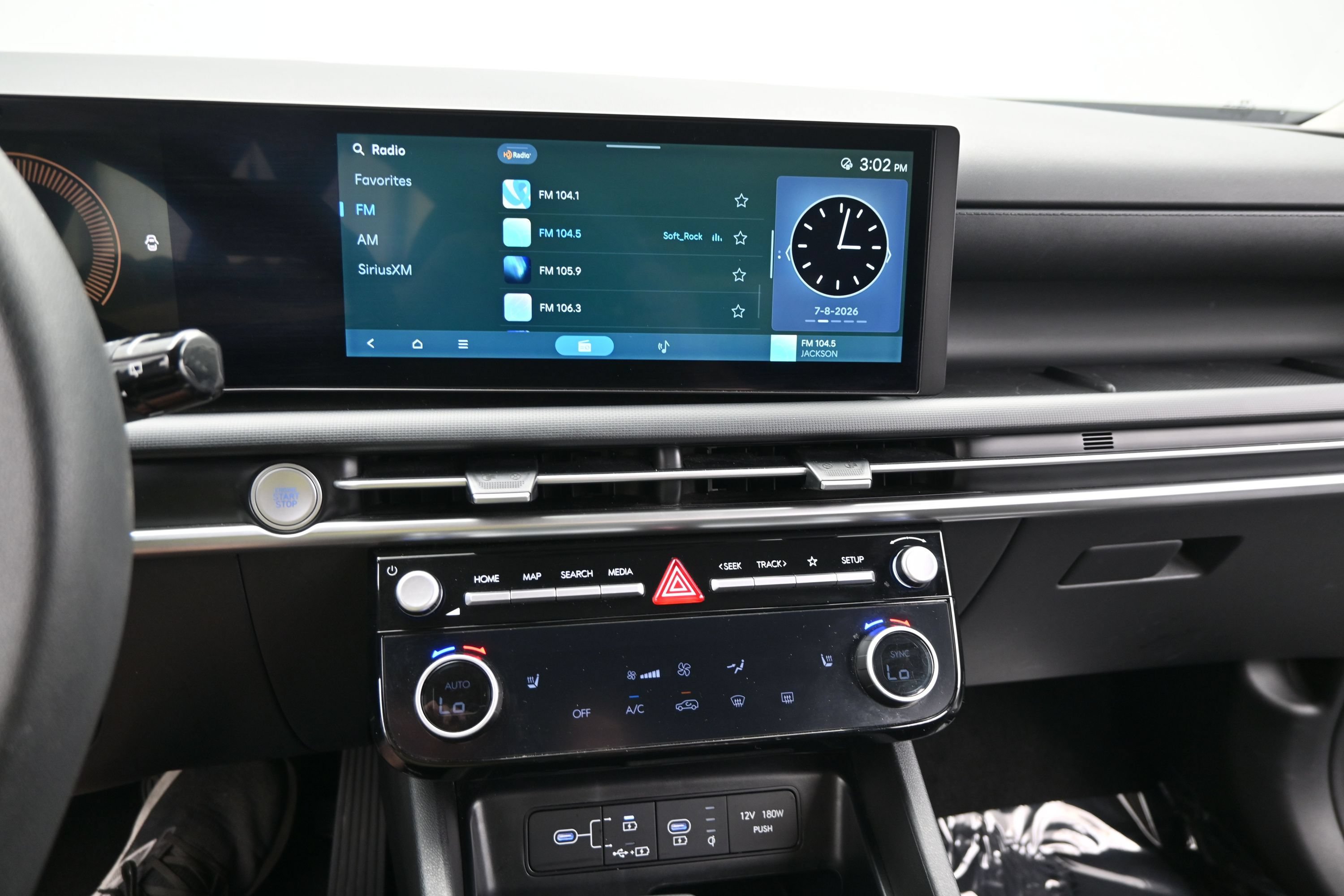 Used 2025 Hyundai Tucson SEL FWD image 20