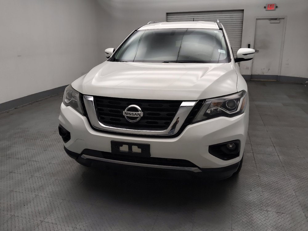Used 2018 Nissan Pathfinder SV AWD/4WD image 15