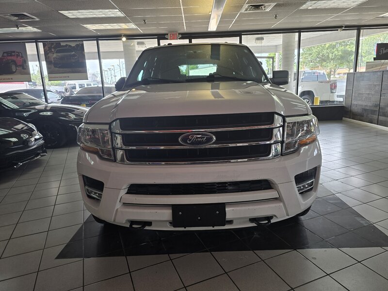 Used 2017 Ford Expedition EL XLT AWD/4WD image 3