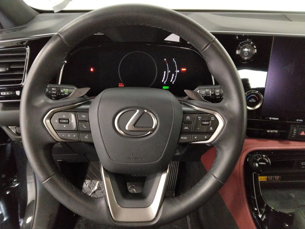 Used 2025 Lexus NX 350h AWD w/ Cold Area Package image 12