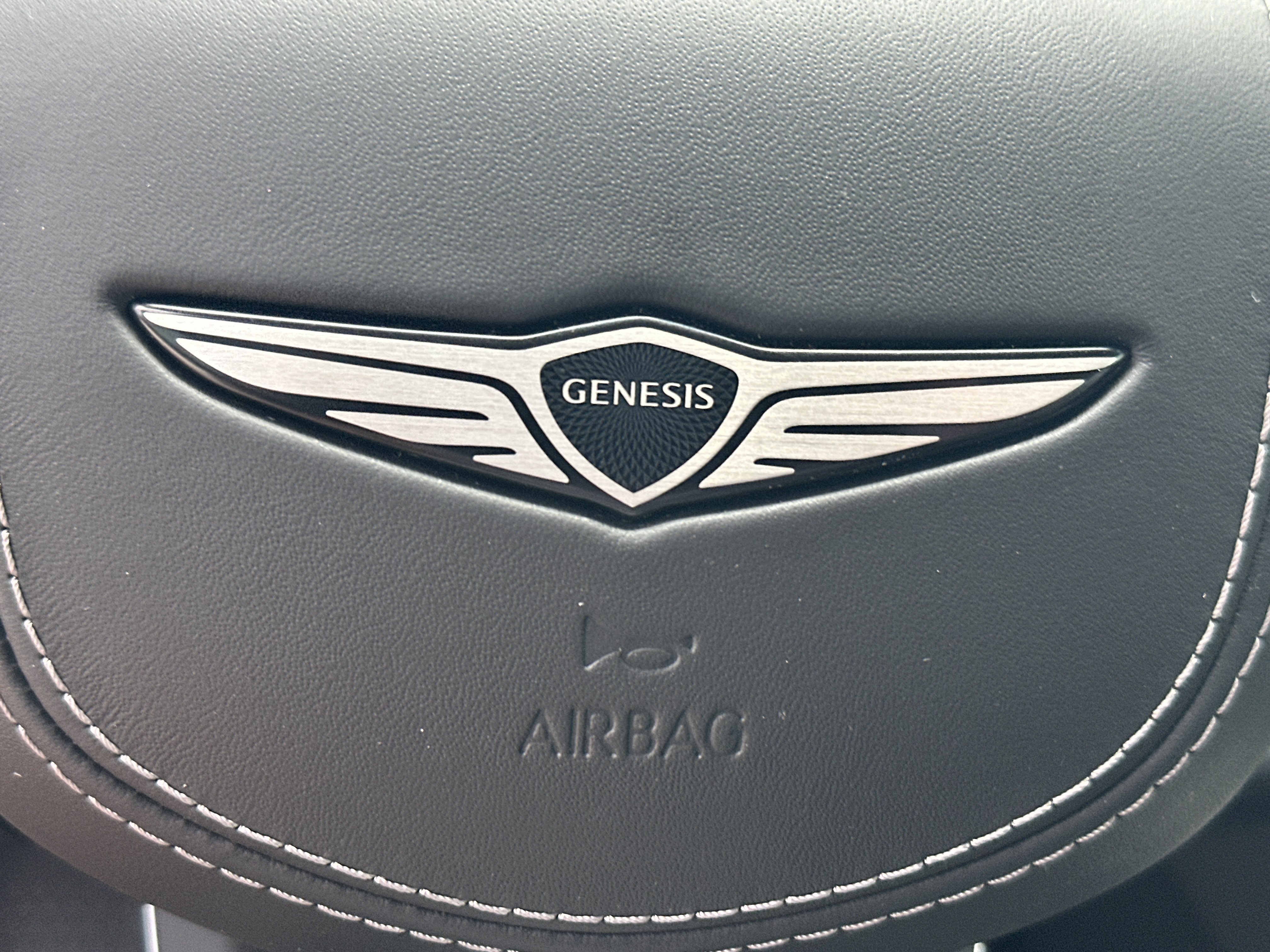 Certified 2025 Genesis GV80 3.5T Prestige AWD/4WD image 22