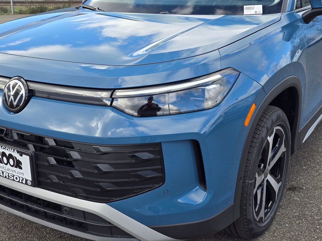 New 2026 Volkswagen Tiguan SE image 10