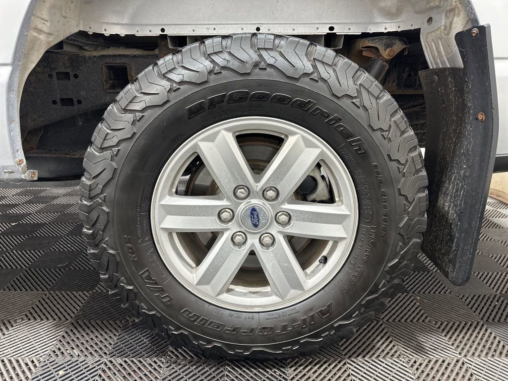 Used 2022 Ford F150 XLT w/ FX4 Off-Road Package image 31