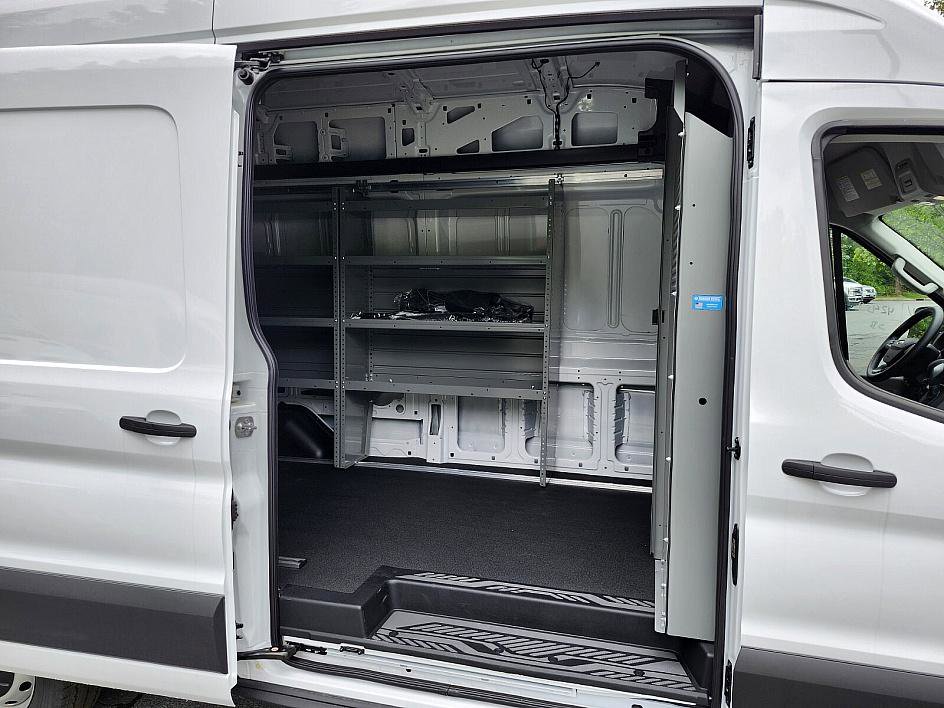 New 2024 Ford Transit 350 148 High Roof Extended image 16