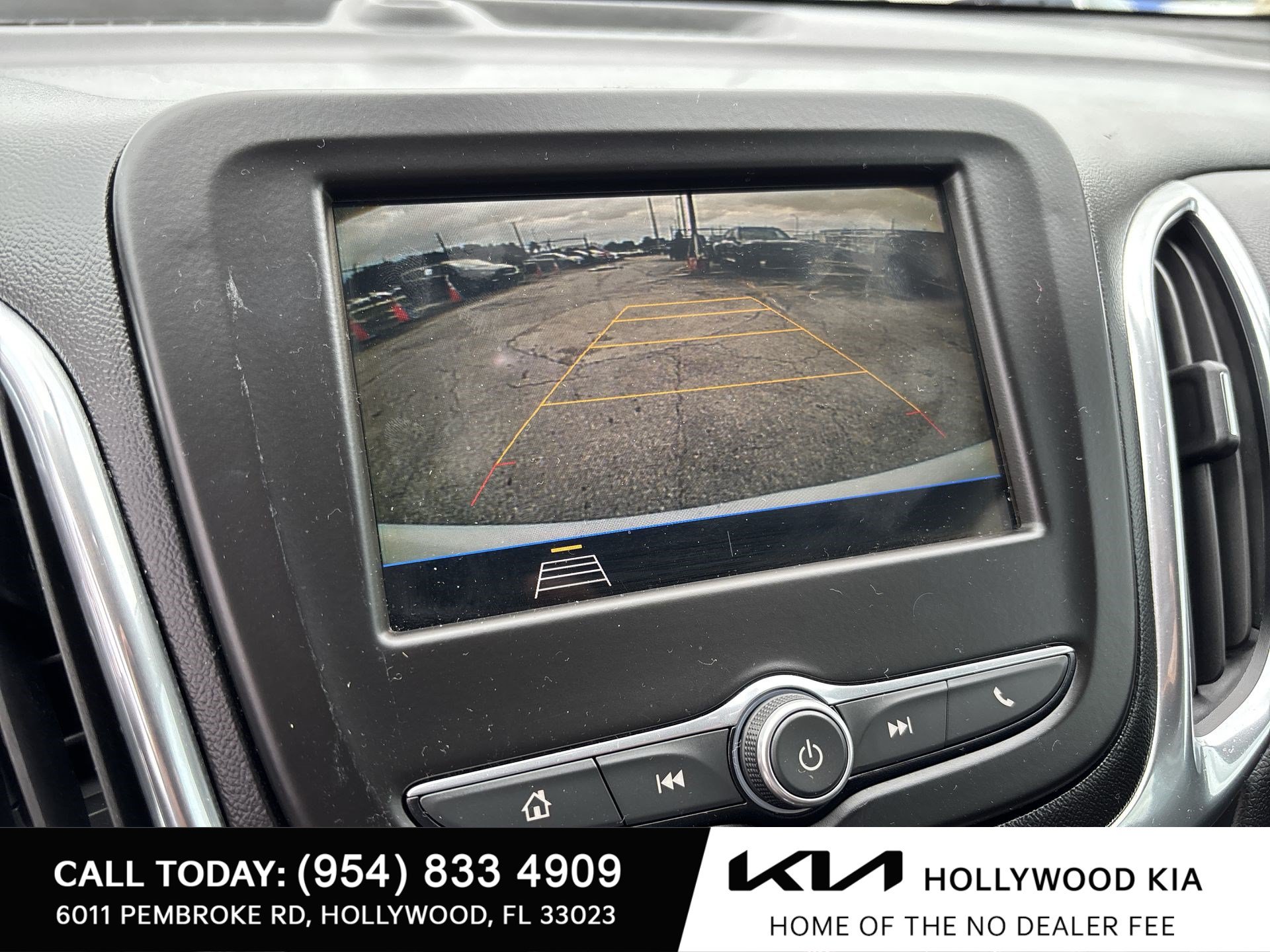 Used 2019 Chevrolet Equinox LT FWD image 21