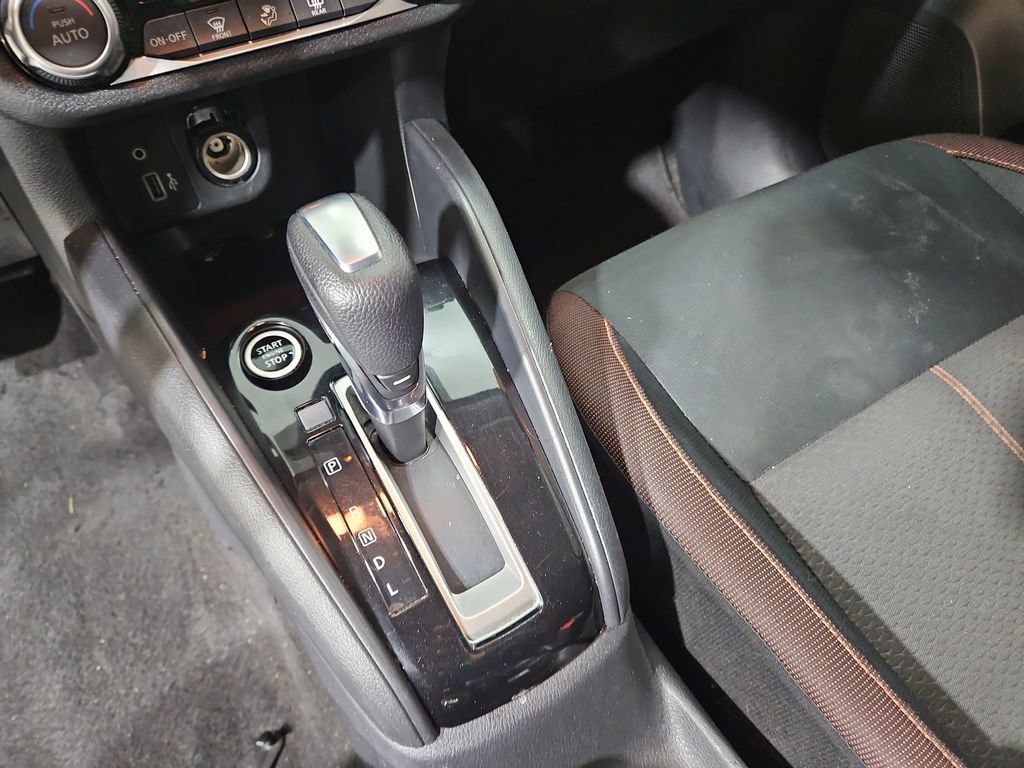 Used 2020 Nissan Versa SR w/ Convenience Package FWD image 23