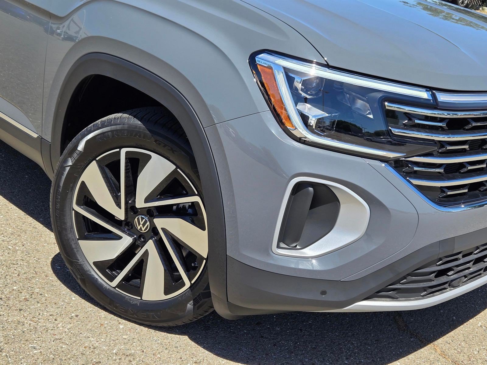 New 2026 Volkswagen Atlas SEL AWD/4WD image 7