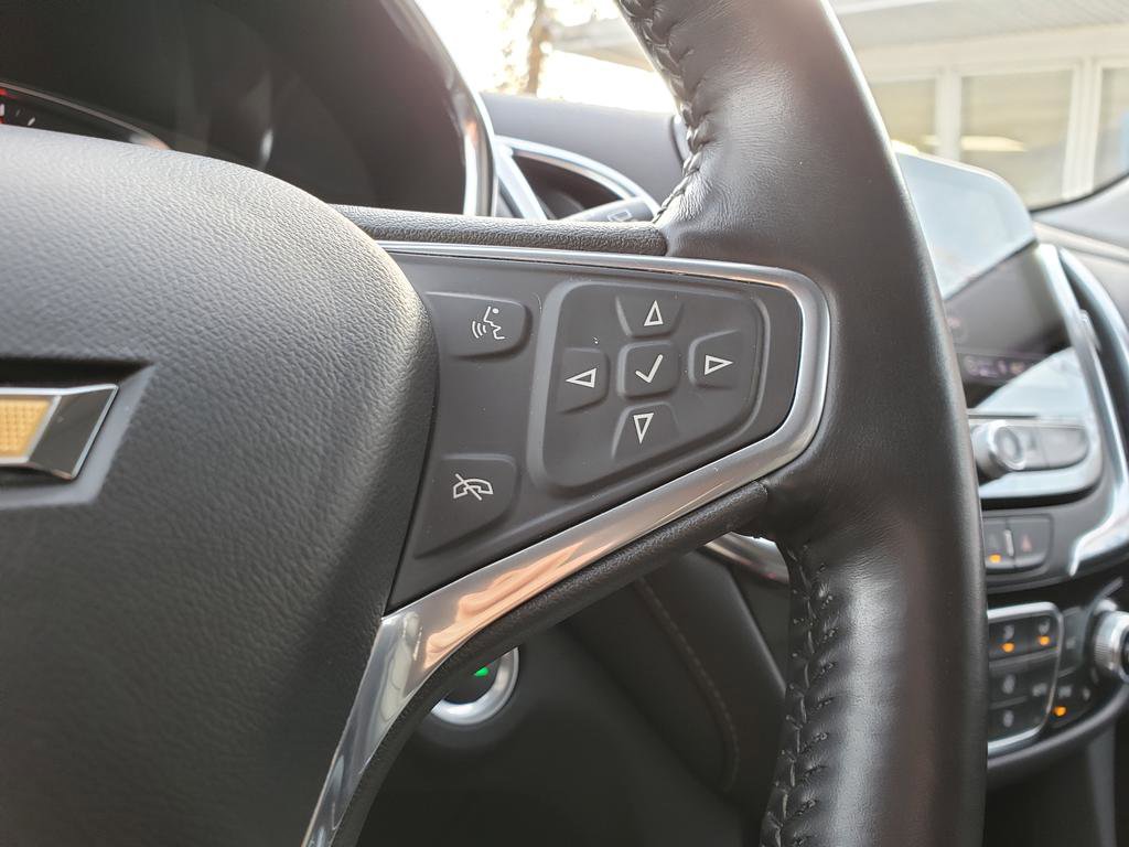 Used 2022 Chevrolet Equinox Premier w/ LPO, Floor Liner Package AWD/4WD image 20