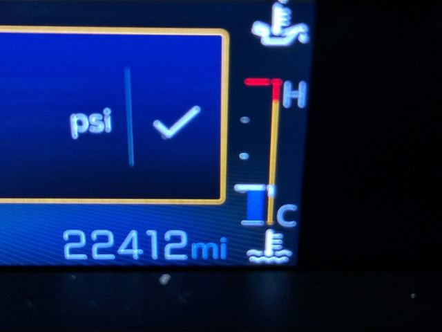 Used 2023 Chevrolet Colorado Trail Boss image 15