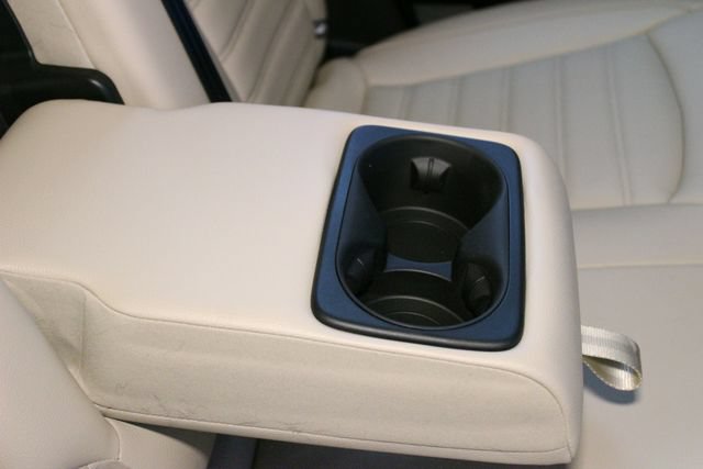Used 2023 Ford Edge SEL AWD/4WD image 15