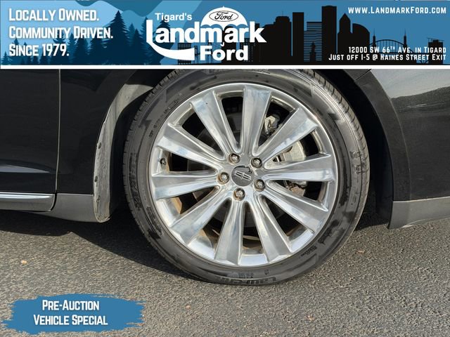 Used 2015 Lincoln MKS AWD w/ Equipment Group 201A image 10
