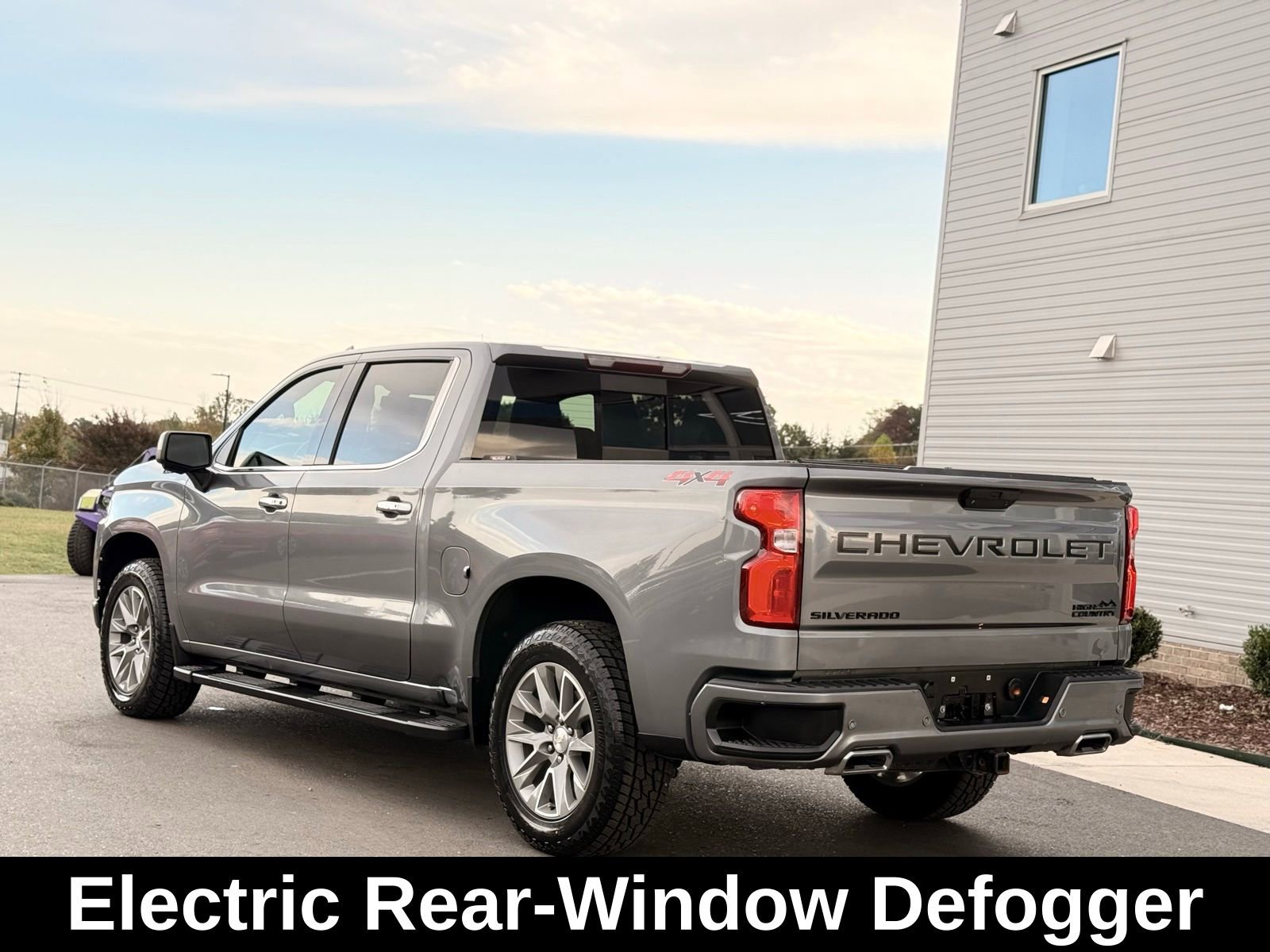 Used 2022 Chevrolet Silverado 1500 High Country w/ LPO, Dark Essentials Package image 13