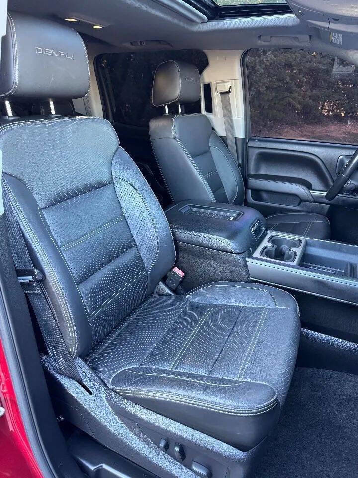 Used 2018 GMC Sierra 2500 Denali w/ Duramax Plus Package image 23
