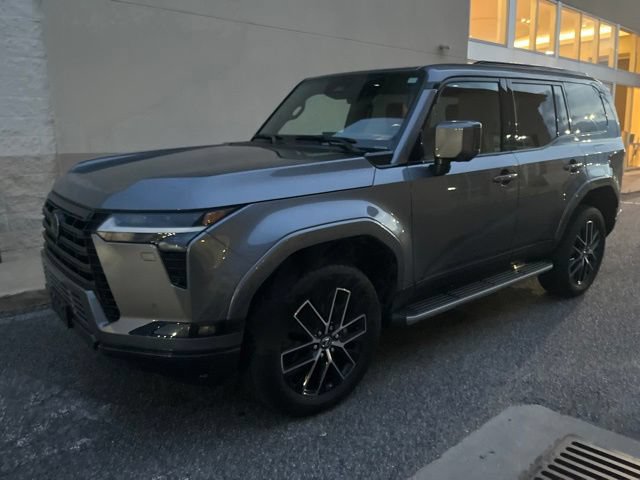 Used 2025 Lexus GX 550 w/ Accessory Package (2T) AWD/4WD video 1