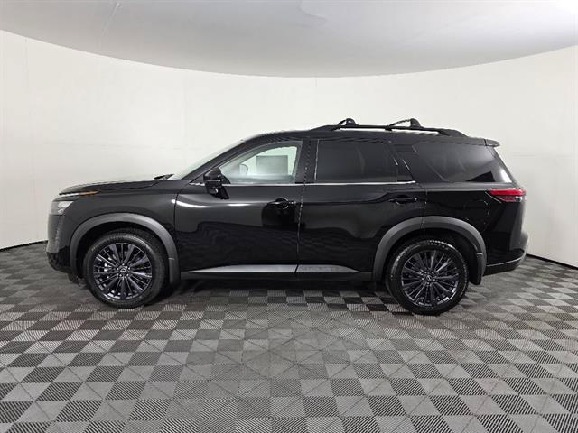 New 2026 Nissan Pathfinder SL w/ SL Premium Package AWD/4WD image 7