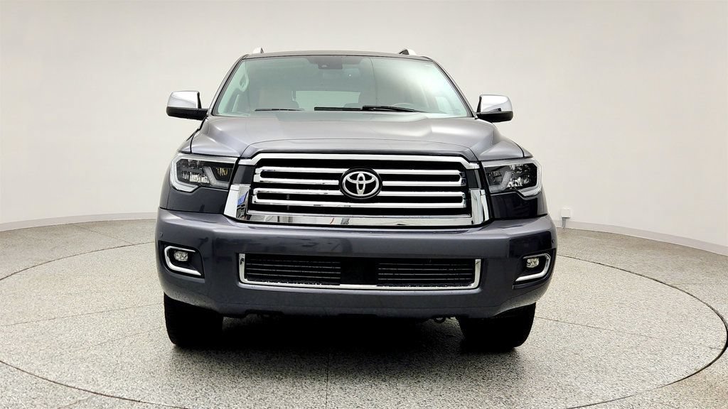 Used 2020 Toyota Sequoia Platinum RWD image 2