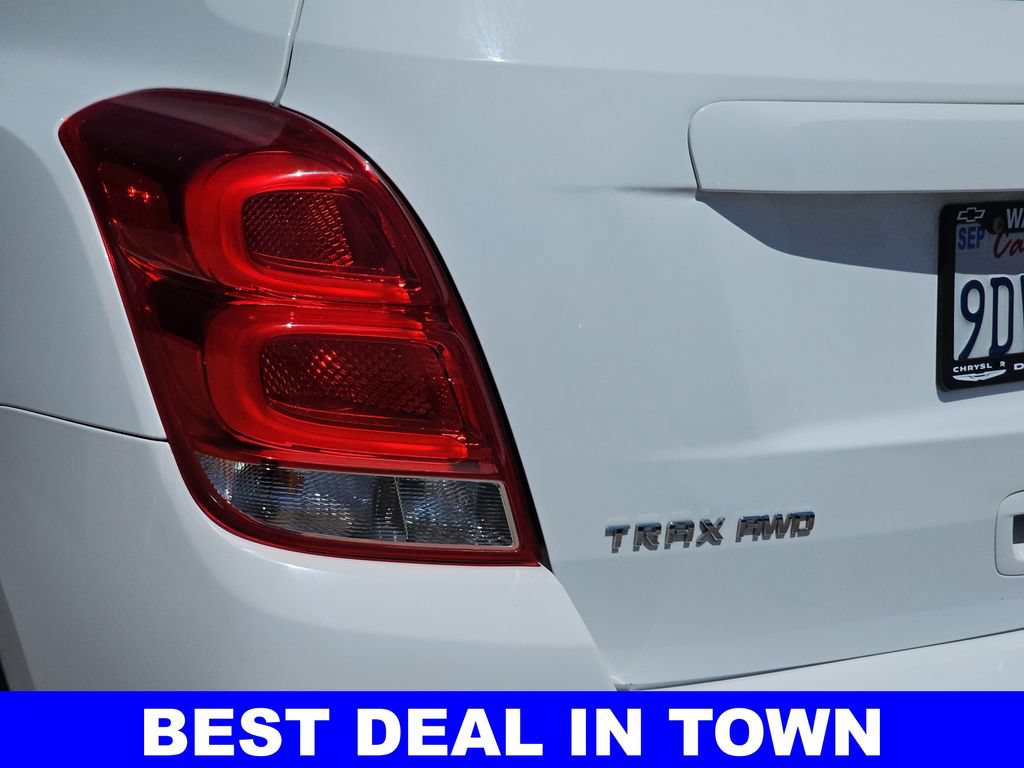 Used 2022 Chevrolet Trax LT w/ Driver Confidence Package AWD/4WD image 40