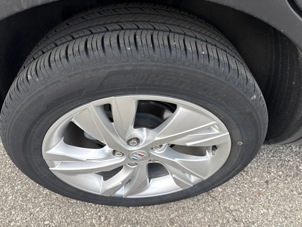 Used 2024 Buick Encore GX Preferred w/ Comfort Package FWD image 14