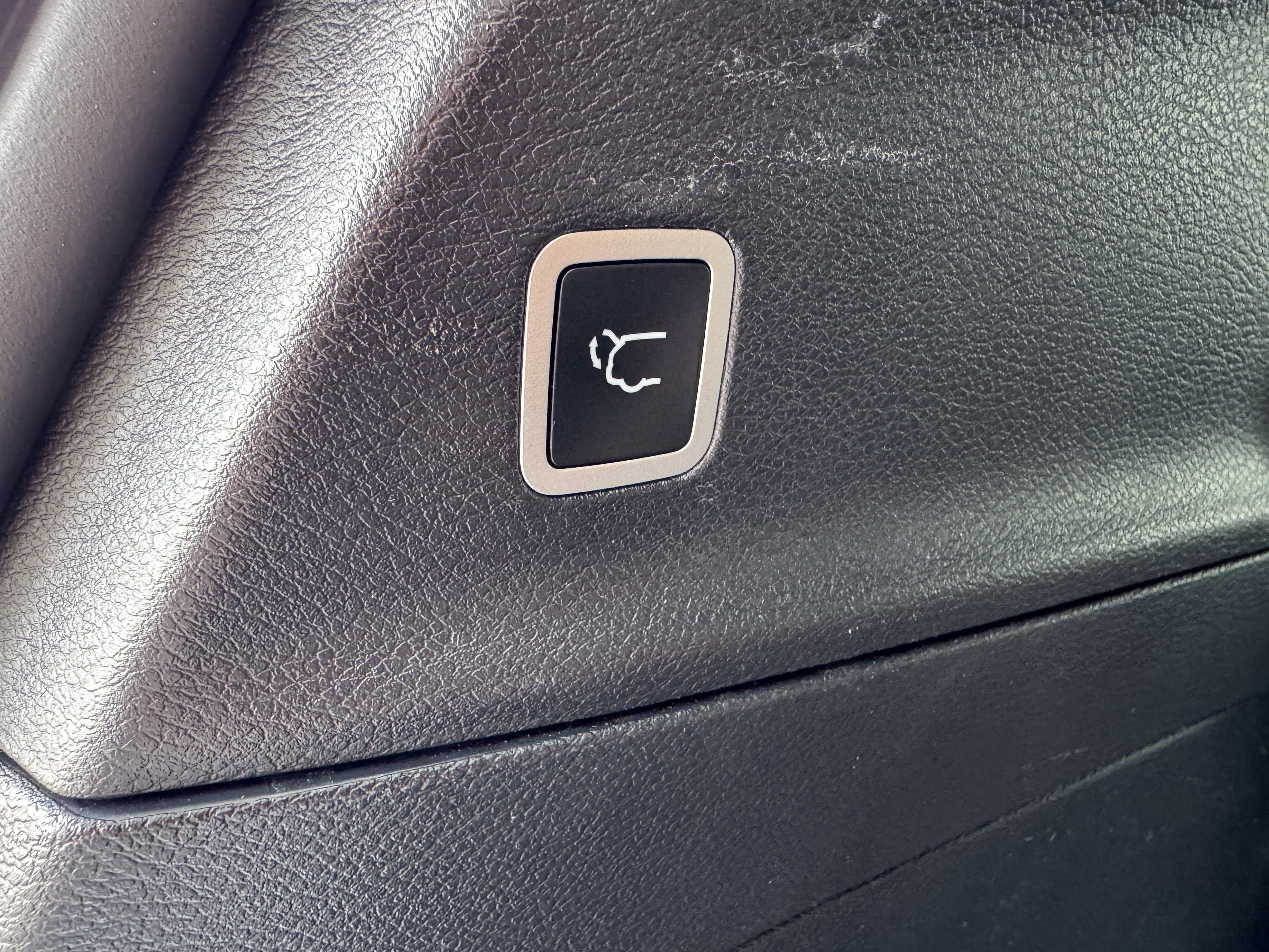 Used 2025 Chrysler Pacifica Select FWD image 31