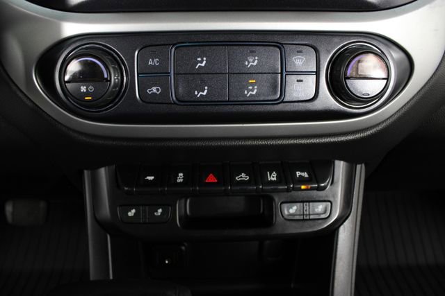 Used 2021 Chevrolet Colorado LT w/ Safety Package image 6