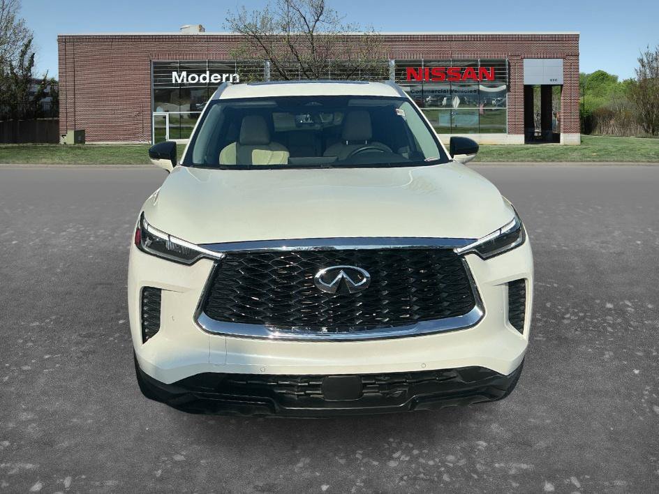 Used 2023 INFINITI QX60 Luxe w/ Cargo Package AWD/4WD image 6