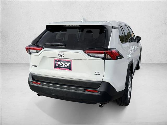 Used 2024 Toyota RAV4 LE image 6
