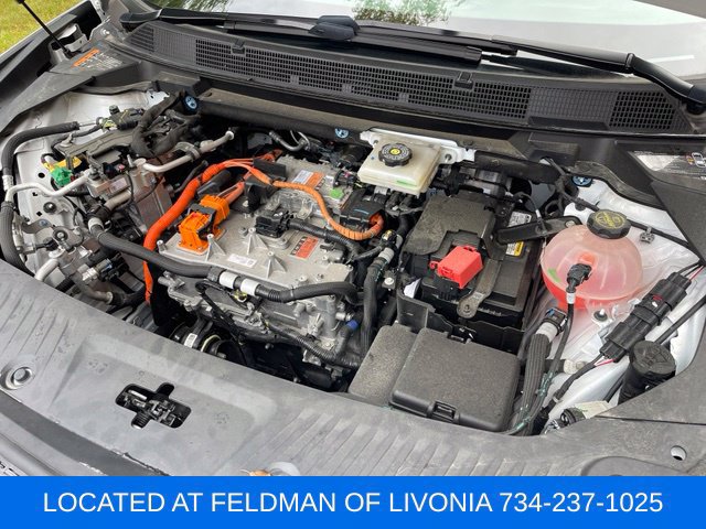 Certified 2024 Chevrolet Equinox EV LT FWD image 30