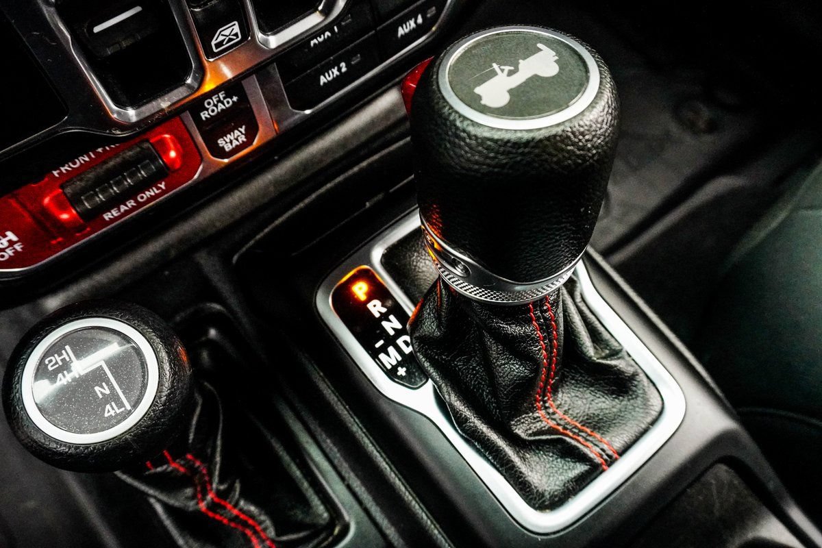 Used 2021 Jeep Wrangler Unlimited Rubicon AWD/4WD image 24