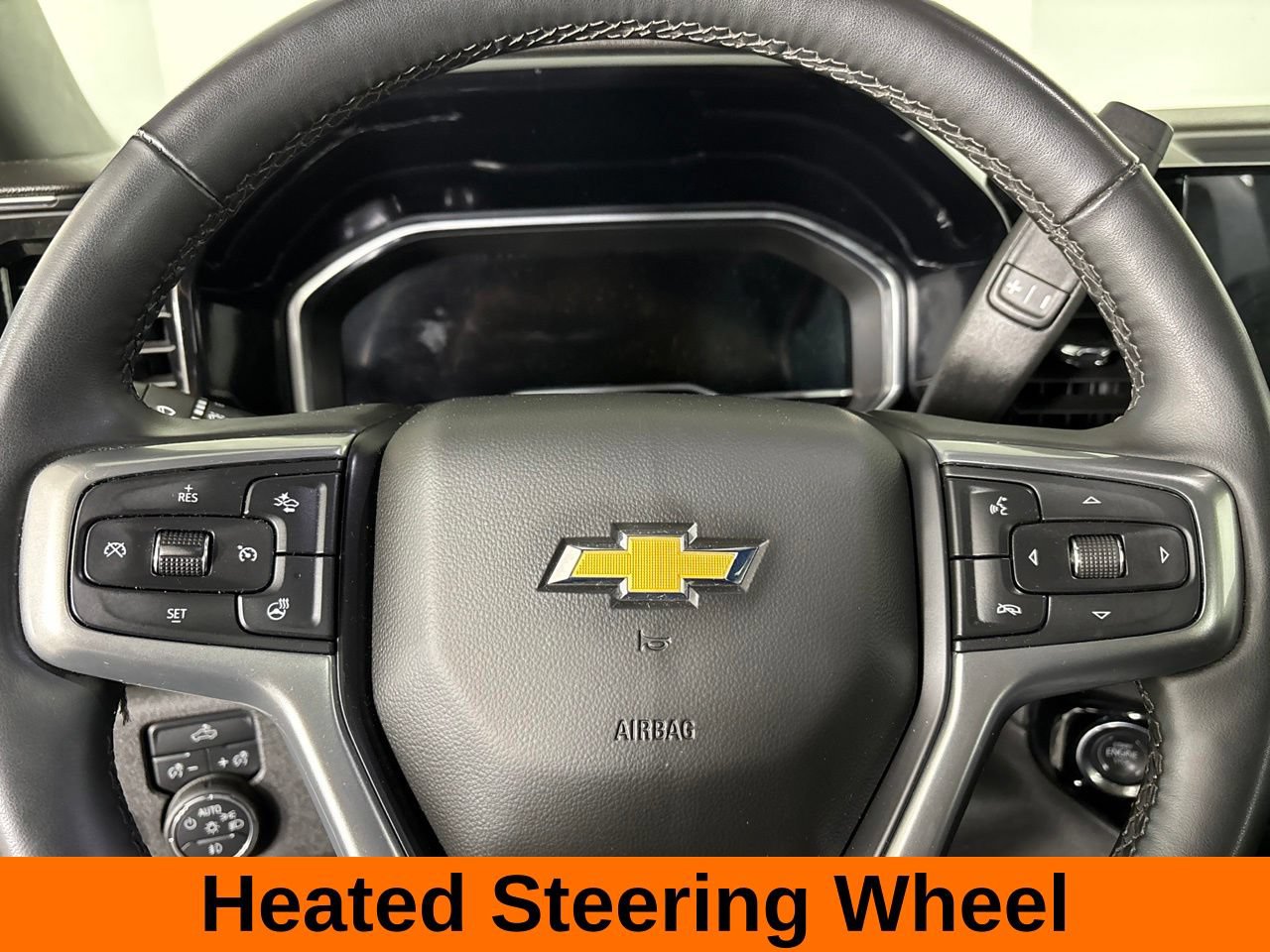 Used 2025 Chevrolet Silverado 2500 LT w/ Convenience Package AWD/4WD image 15