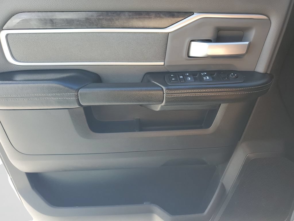 Used 2022 RAM 2500 Big Horn AWD/4WD image 18