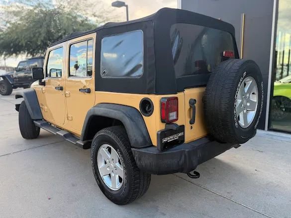 Used 2014 Jeep Wrangler Unlimited Sport w/ Quick Order Package 24S AWD/4WD image 3