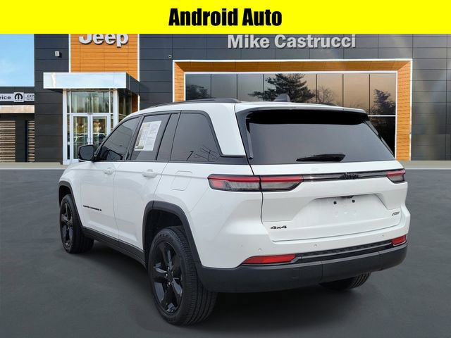 Used 2023 Jeep Grand Cherokee Altitude image 6