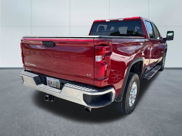 Used 2022 Chevrolet Silverado 2500 LT w/ Convenience Package image 4
