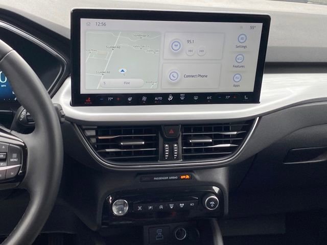 Used 2023 Ford Escape Platinum image 9