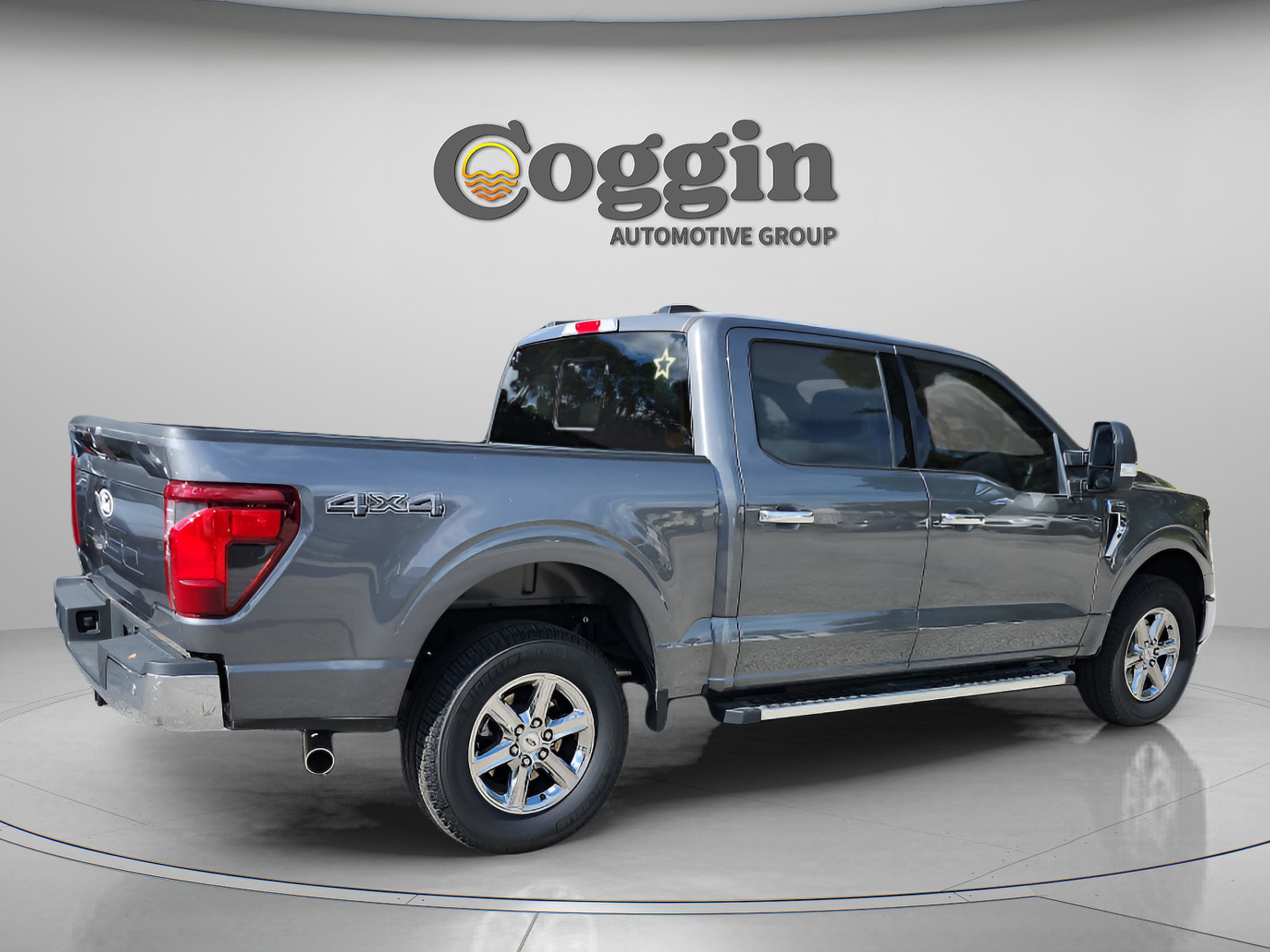 New 2025 Ford F150 XLT w/ Equipment Group 302A MID image 5