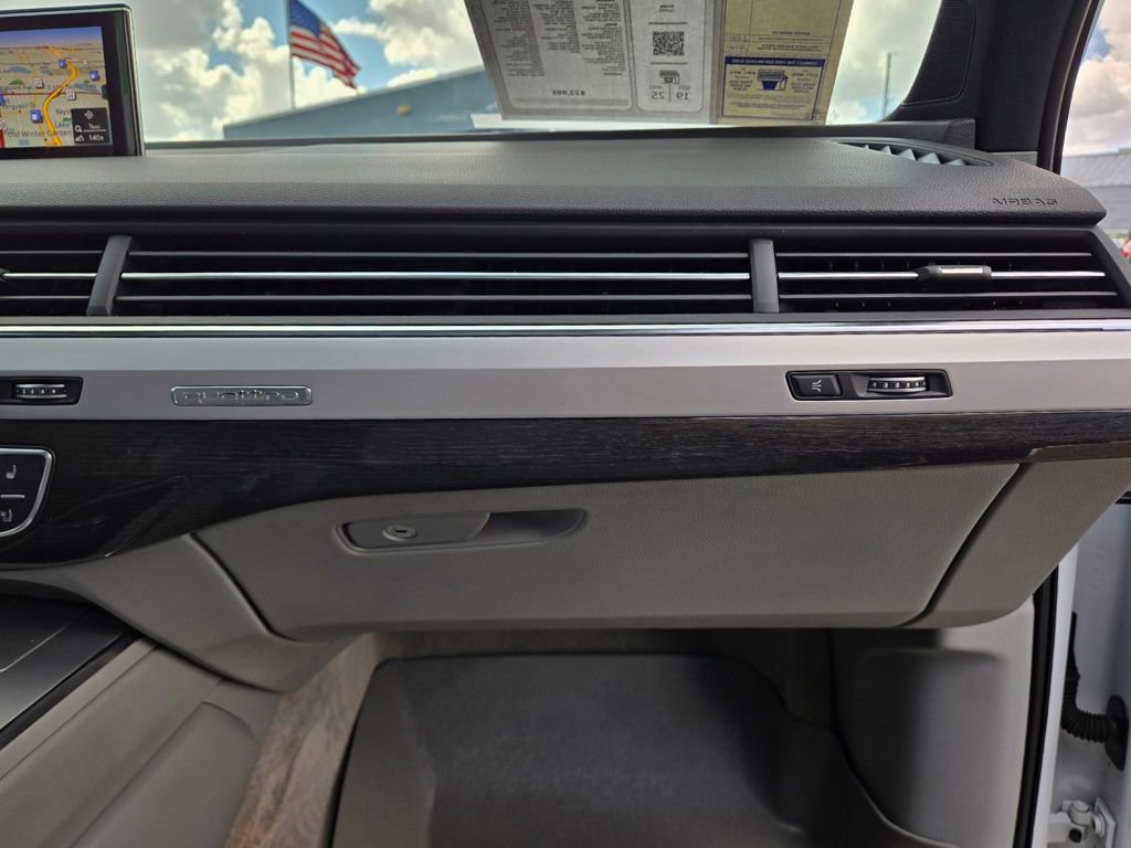 Used 2018 Audi Q7 3.0T AWD/4WD image 57