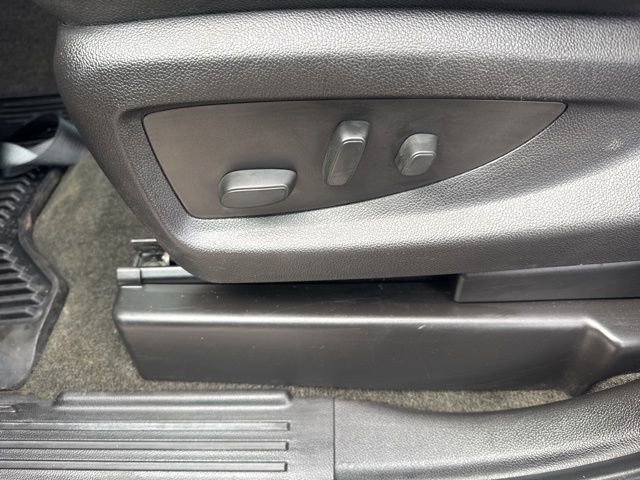 Used 2018 Chevrolet Silverado 1500 LTZ image 11