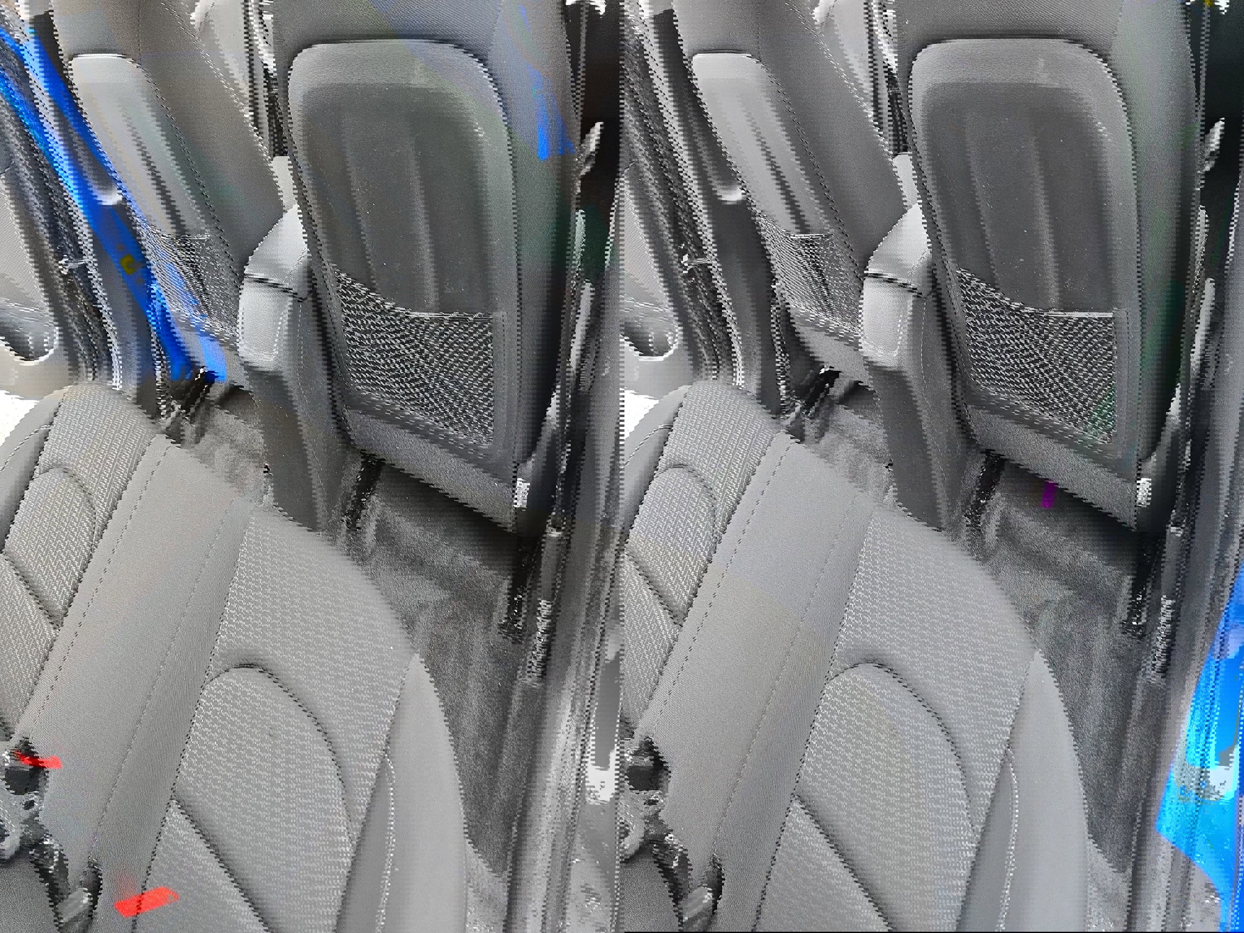 Used 2018 Hyundai Elantra GT image 12