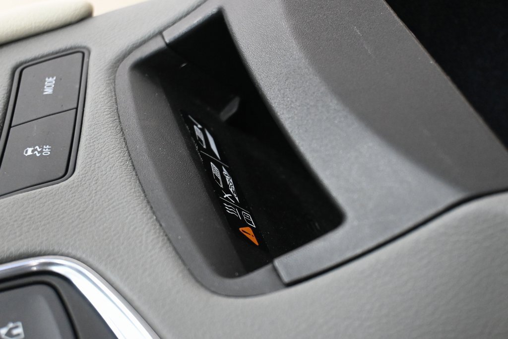 Used 2020 Cadillac XT5 Premium Luxury image 21