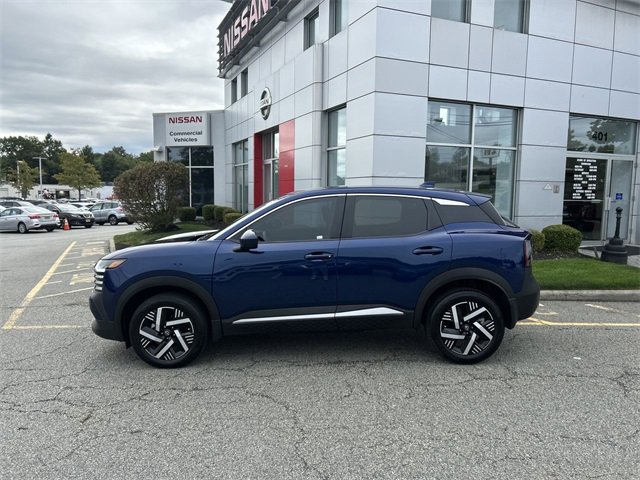 Certified 2025 Nissan Kicks SV image 5