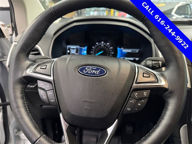 Used 2022 Ford Edge SEL w/ Convenience Package image 19
